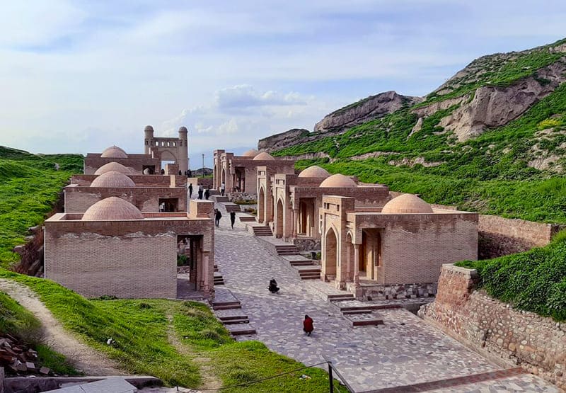 Туры в Таджикистан: Гиссарская крепость